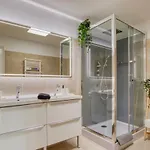 Luxueux 